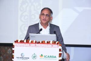 Dr. Shiv Kumar
