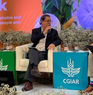Aly Abousabaa at CGIAR Science Week