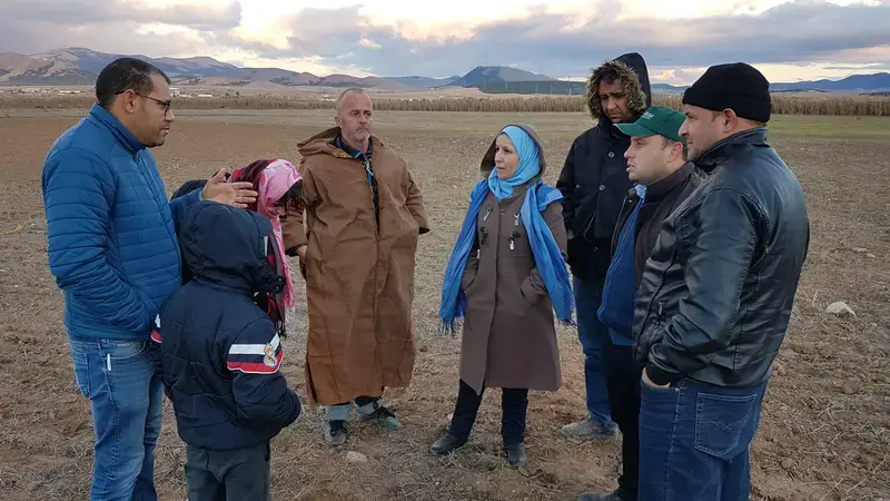 Tunisian and Algerian partners meet a conservation agriculture farmer in Setif, Algeria Tunisian and Algerian partners meet a conservation agriculture farmer in Setif, Algeria