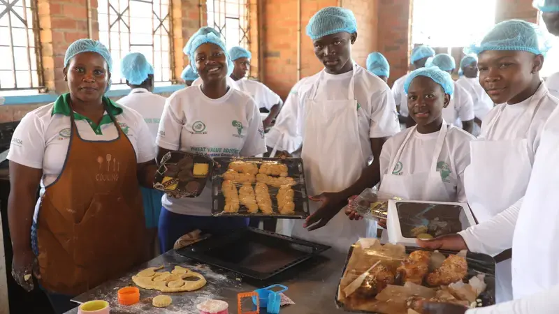 Students at the TAAT Workshop, SOS Hermann Gmeiner High School in Bindura, Zimbabwe - Photo: Jacqueline Tanhara/MLAFWRD