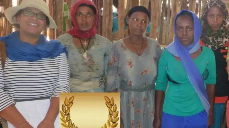 ICARDA scientist Bezaiet Dessalegn (far left) with women stove producers. (Photo courtesy of Bezaiet Dessalegn) ICARDA scientist Bezaiet Dessalegn (far left) with women stove producers. (Photo courtesy of Bezaiet Dessalegn)