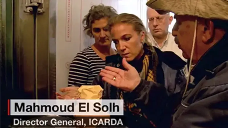Dr. Mahmoud Solh, ICARDA’s Director General, explaining the importance of ICARDA’s genebank to Arwa Damon, CNN reporter Dr. Mahmoud Solh, ICARDA’s Director General, explaining the importance of ICARDA’s genebank to Arwa Damon, CNN reporter