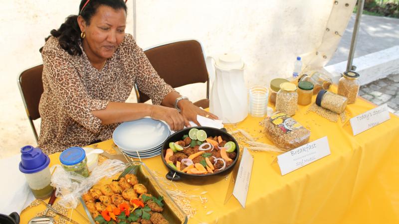 Mrs. Alem Greiling showcases pulses creations at Ethiopia's LovePulses Competition  